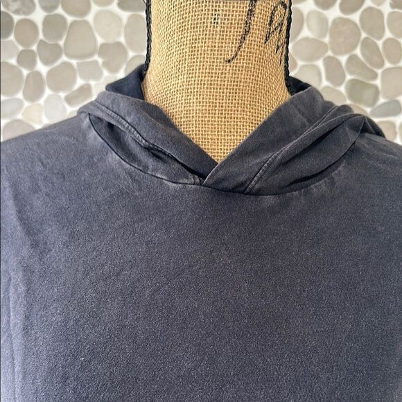 Hollister Black Hoodie Top - Large - Picture 2 of 7